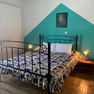 https://litsas-house.hotelschalkidiki.net