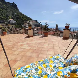 https://goldenhour.hotels-amalfi.com